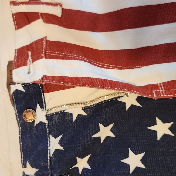 Judy Blue High Rise Americana Jean Shorts Size 1XL - Picture 12 of 14
